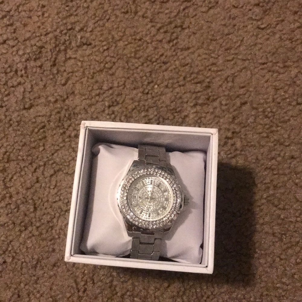 adorable watch!!